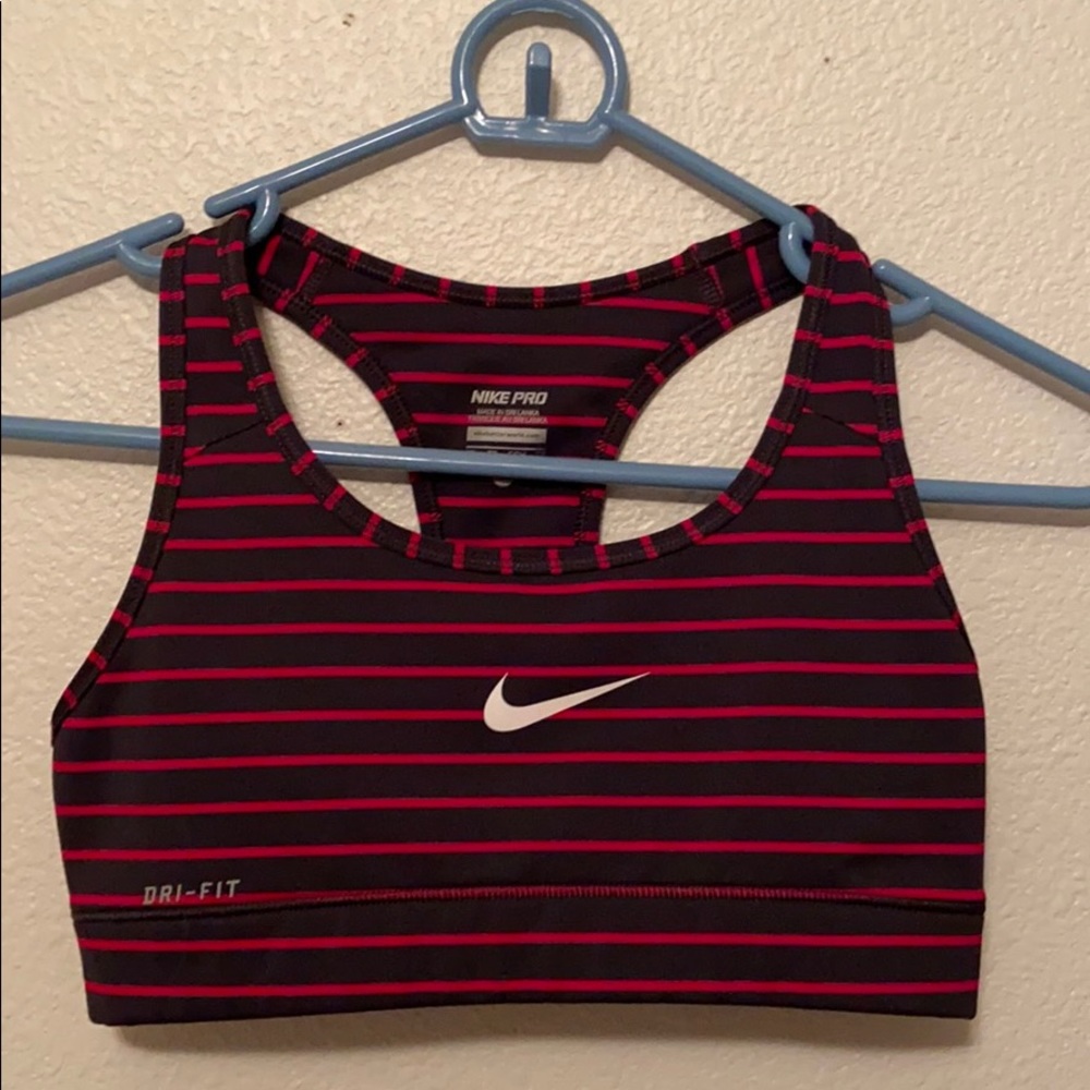 Pink & Grey NWOT Nike bra